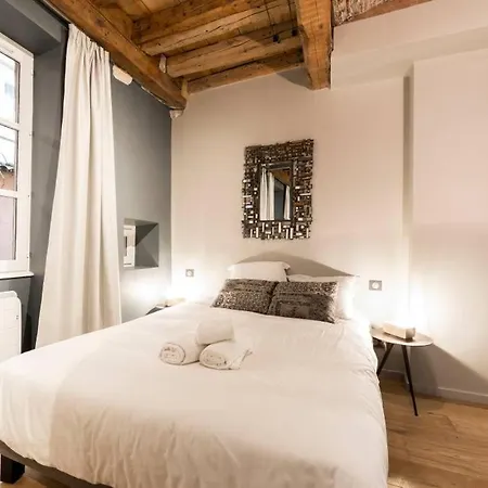 Ferienwohnung Beau Bijou Au Coeur Du Vieux Lyon Ail Exterior foto